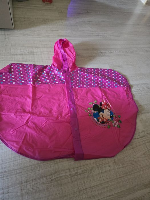 Pelerine ploaie ca si noi plus genunchiere și cotiere