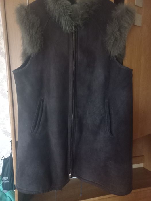 Безрукавка из цигейки