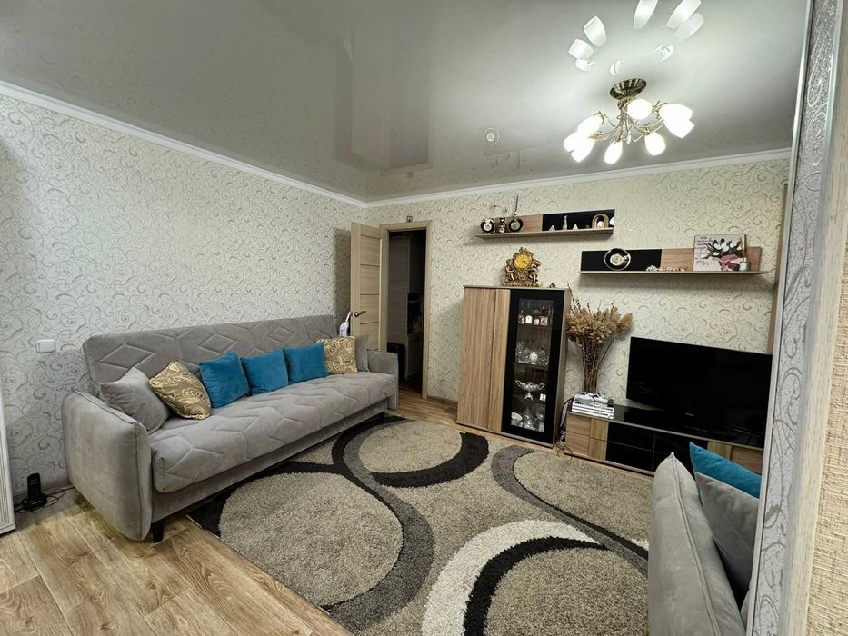 Продаём 2 комн. кв .- ул. Бакинская 39