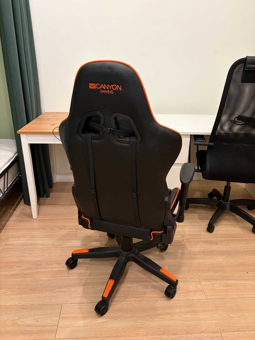 Игровое кресло Canyon Gaming