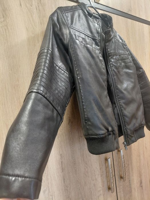 Преходно кожено яке Benetton