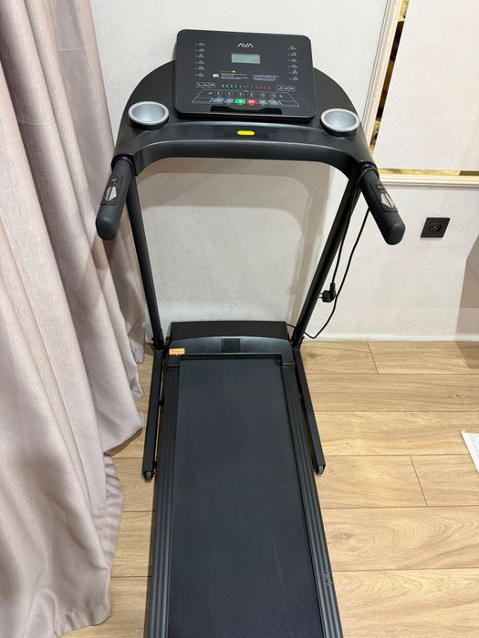 Продам беговую дорожку