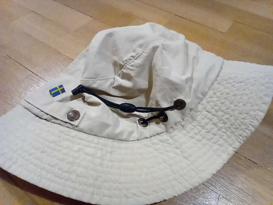 Fjallraven шапка за лов риболов къмпинг туризъм размер M с периферия