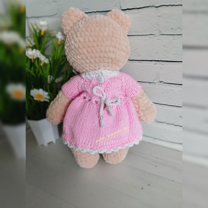 Мягкие вязаные игрушки.