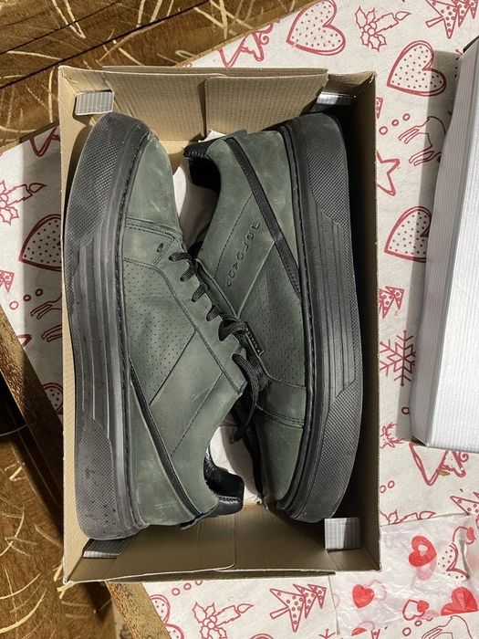 Мъжки обувки от естествена кожа