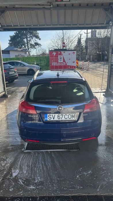 Vand Opel Insignia 2.0 DTI 110cp 2010, 5 usi, EURO 5