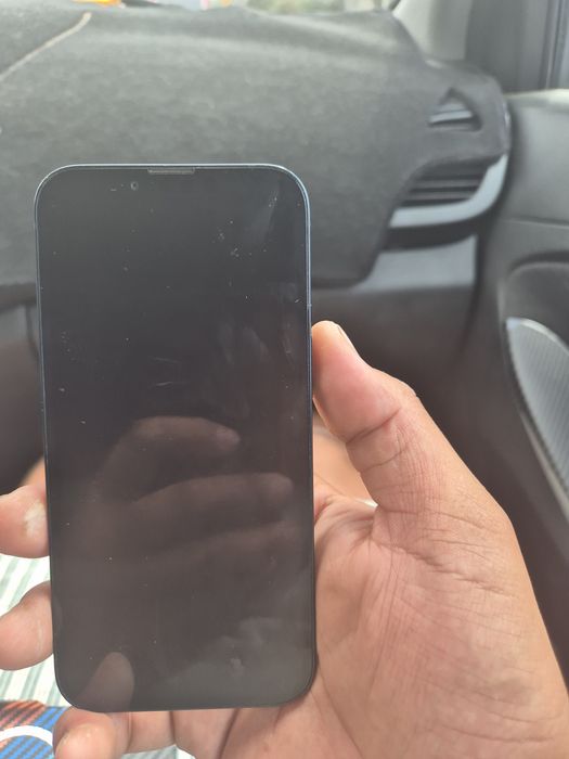 iPhone 13, отличное состояние, срочно