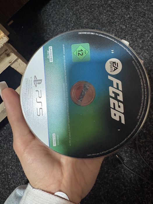Ps5+2 manete+CD FIFA 26