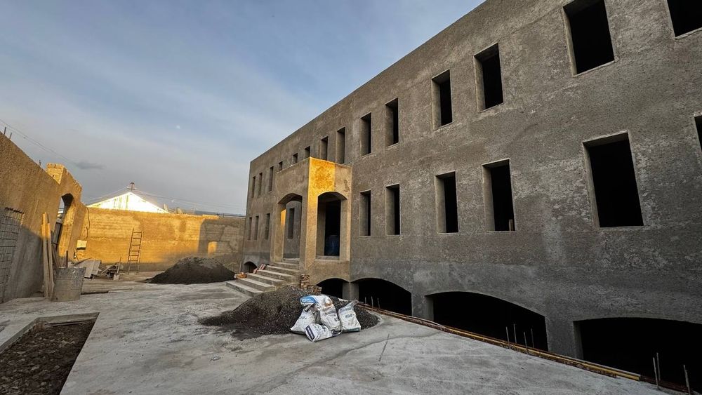 Продается Здание под Гостиницу 24  номеров