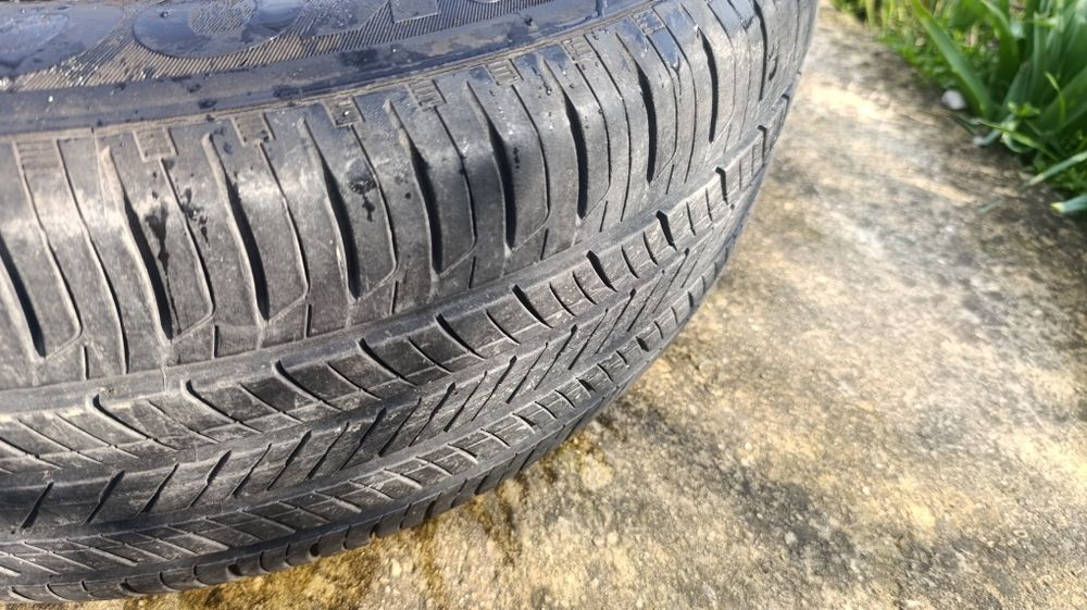 Продавам 4бр. все сезонни гуми HANKOOK 225/60/17 DOT 25/16.