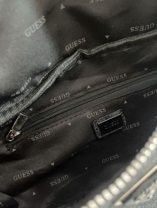 Guess мъжка чанта без забележки luda