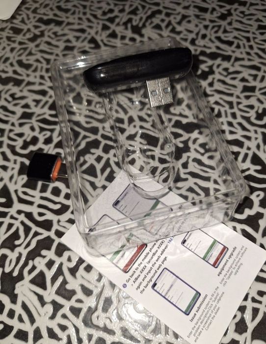 Carplay wireless adapter