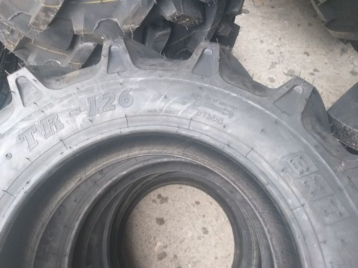 Anvelope 7-14 BKT noi cu garantie cauciucuri tractor japonez fata R14