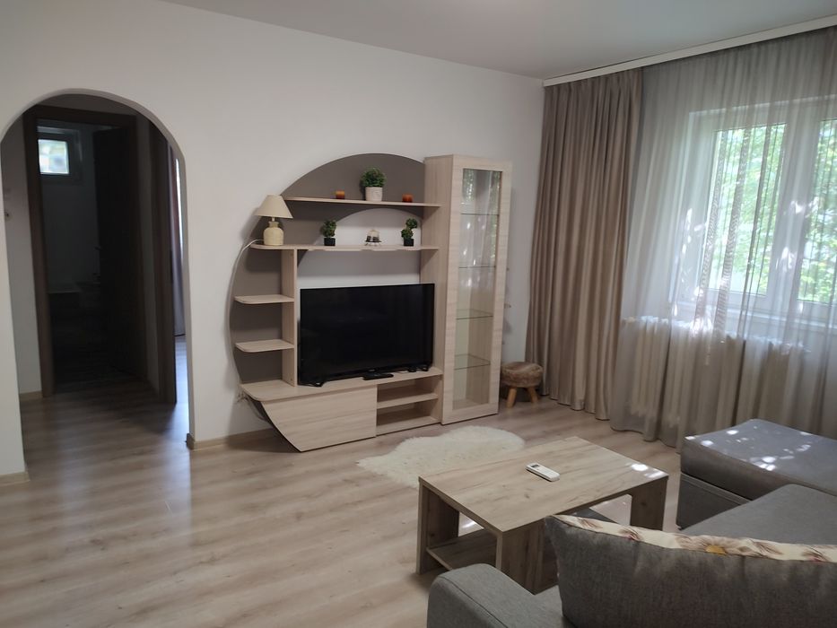 închiriez ap 2 cam semidecomandat Brancoveanu 126