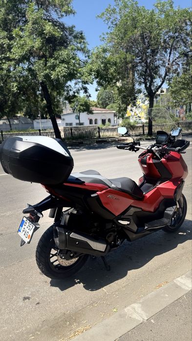 Honda ADV350 cu Smart Topcase inclus I Impecabil