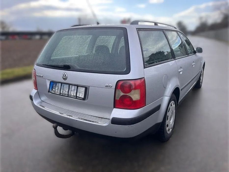 Dezmembrari / Dezmembrez VOLKSWAGEN PASSAT B5