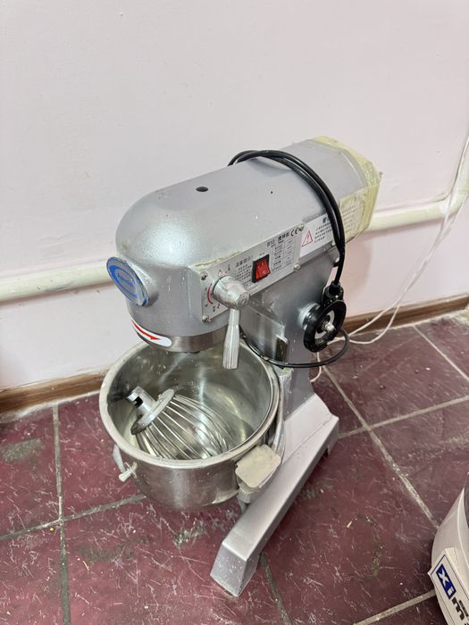 Миксер для кондитера,для кухни