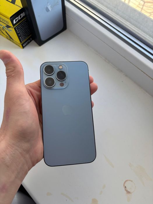Продаю iPhone 13 pro