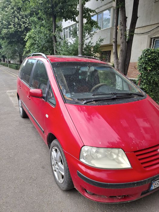 VOLKSWAGEN Sharan
