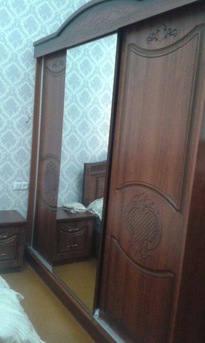 Mebel komplekt sotiladi