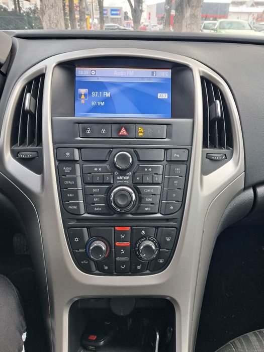 Vand Opel Astra j7 Sport Tourer!