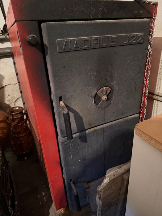 Продавам чугунен котел VIADRUS U22