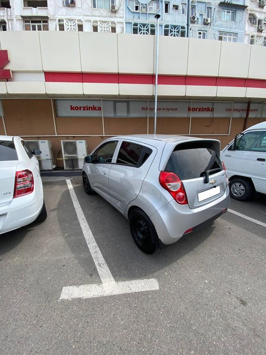 Продам Спарк 2 позиция Автомат