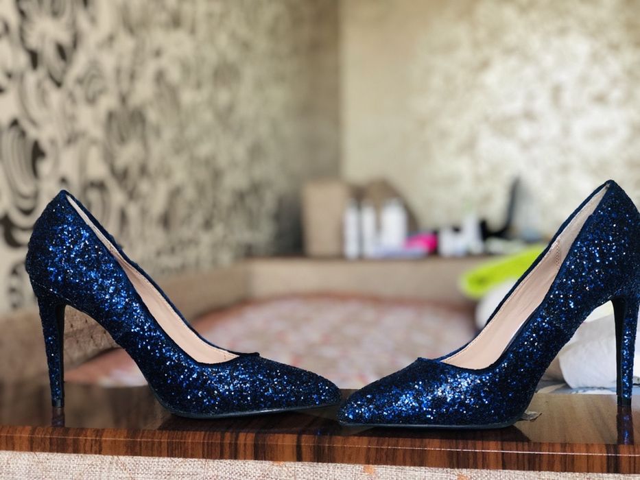 Туфли-лодочки синего цвета