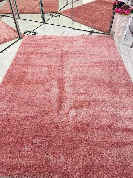 Covoare și traverse