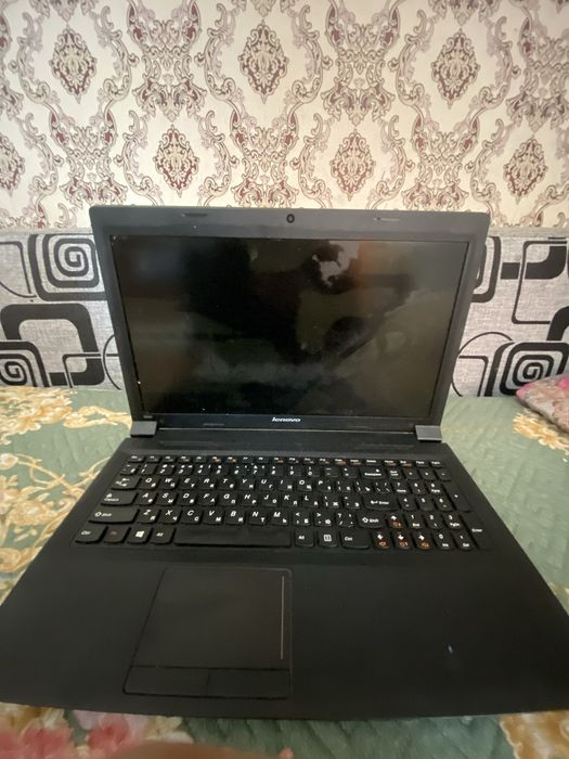 Ноутбук Lenovo на запчасти