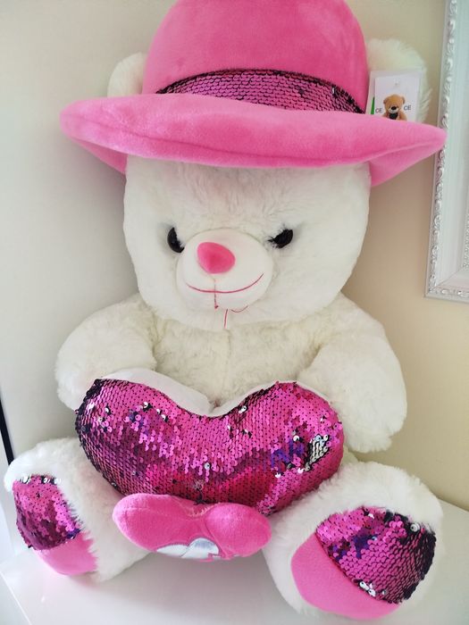 Голямо плюшено мече