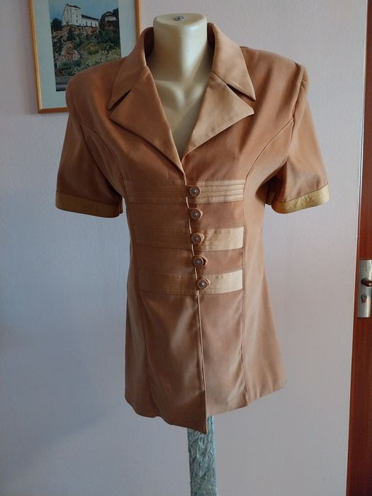 Taior damă super elegant.