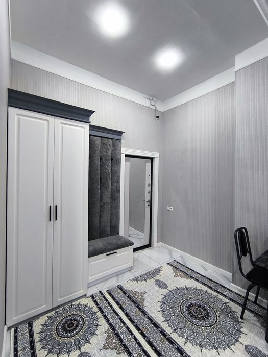 Сдается в аренду большая 1 комнатная студия квартира.