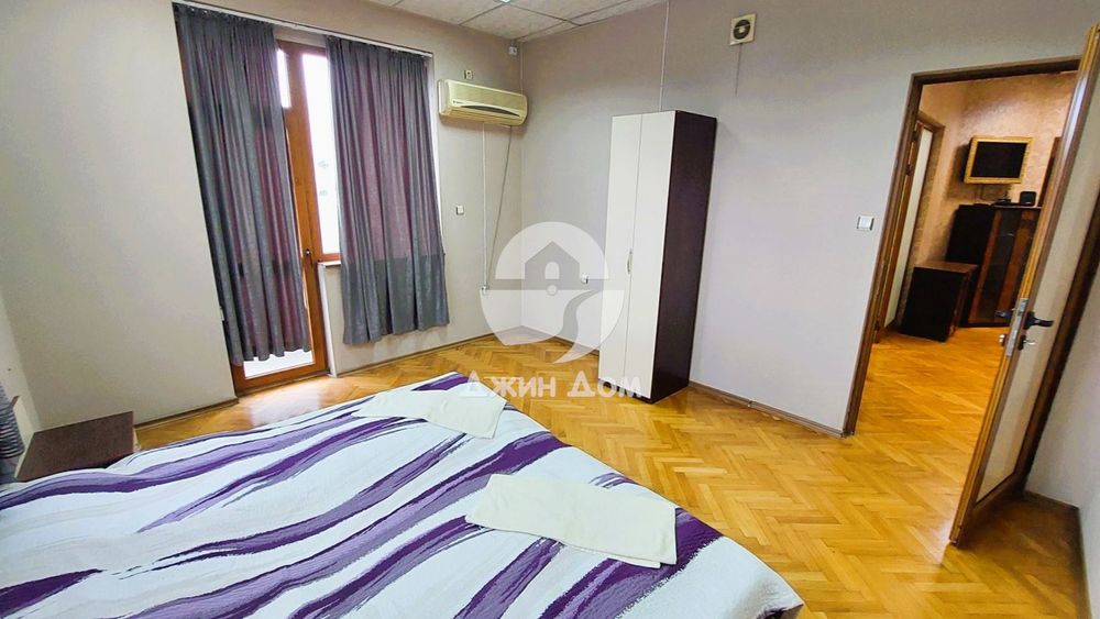 Продава се Многостаен апартамент в Бургас, Център - 156 кв.м за 1481 €/кв.м - Снимка #7