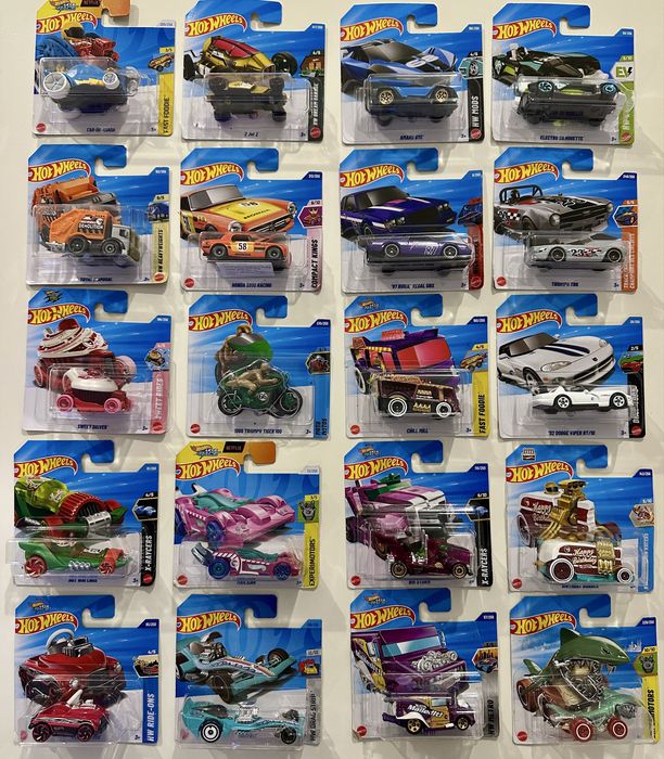 Hot Wheels Treasure Hunt колички