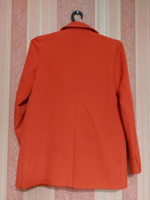 Женский брючный костюм