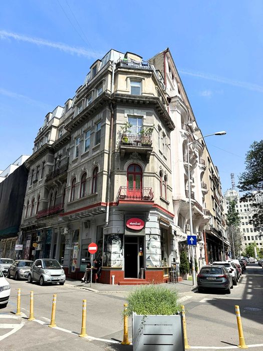Camera de Inchiriat Cismigiu Bucuresti Cladire Interbelica [2 Optiuni]