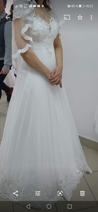 Rochie de mireasa + voal + crinolina