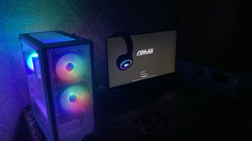 Игровой компьютер продам срочно