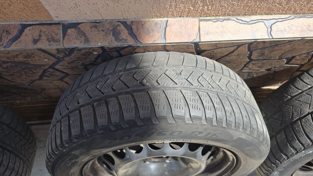 Jante de otel 16" prindere 5x112 + capace Audi