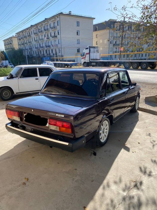 2107 Сотилади Приора матор