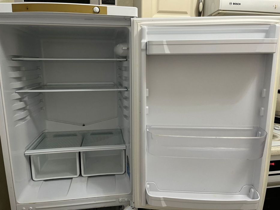 Продам Холодильик Срочно