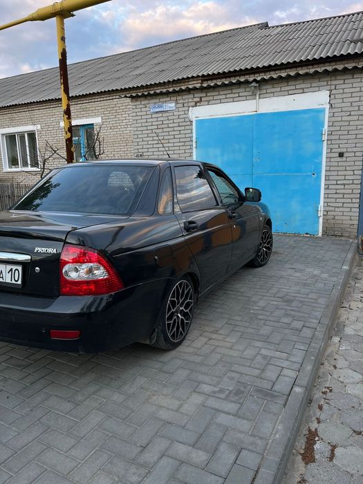 Приора 1  13 год люкс