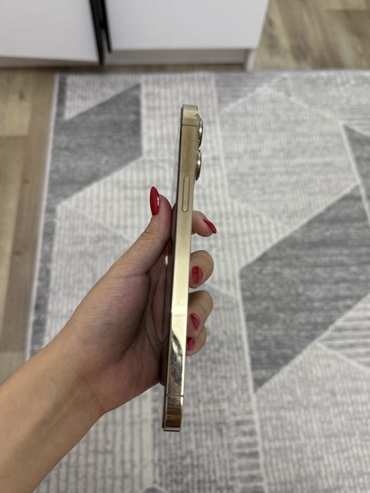 Обменяю Iphone 13 pro max