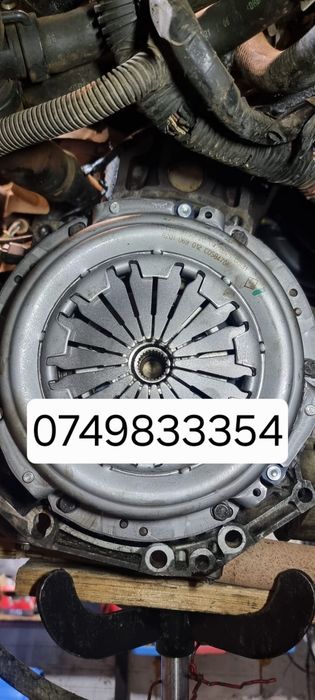 Mecanic auto la domiciliu