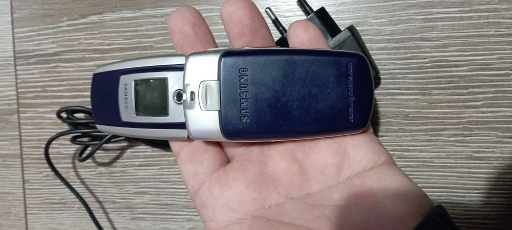 Samsung E700 Самсунг Мида като нов!!!