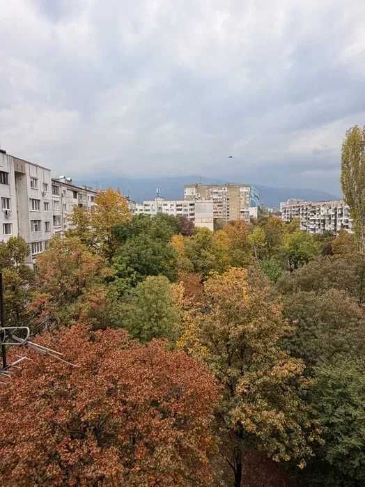 Тристаен ап. под наем в кв. Мусагеница