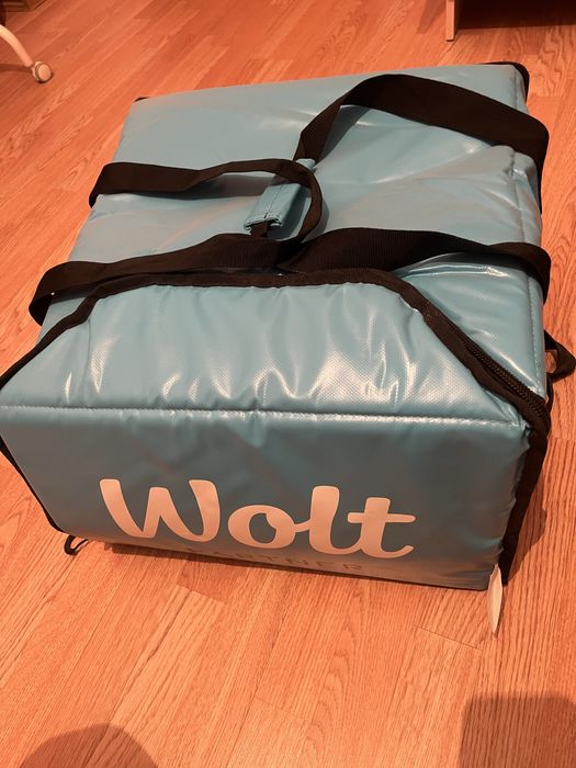 Сумка Wolt , состояние бу