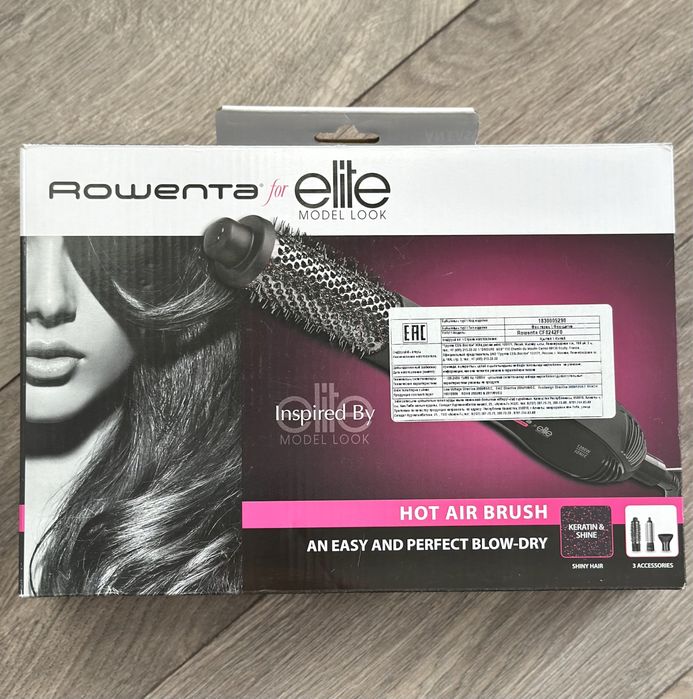 Продам новую фен-щетку Rowenta CF8242FO