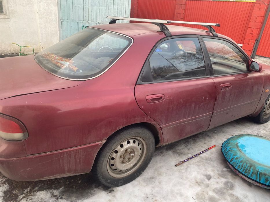 Срочно продам Мазда кронос